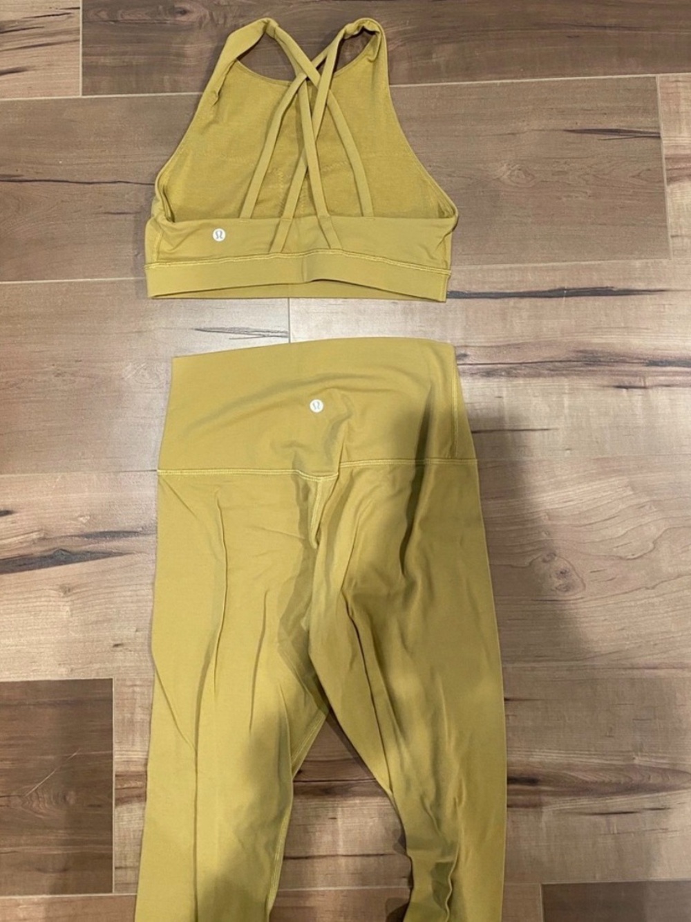 LULULEMON Align Set - Picture 4 of 4